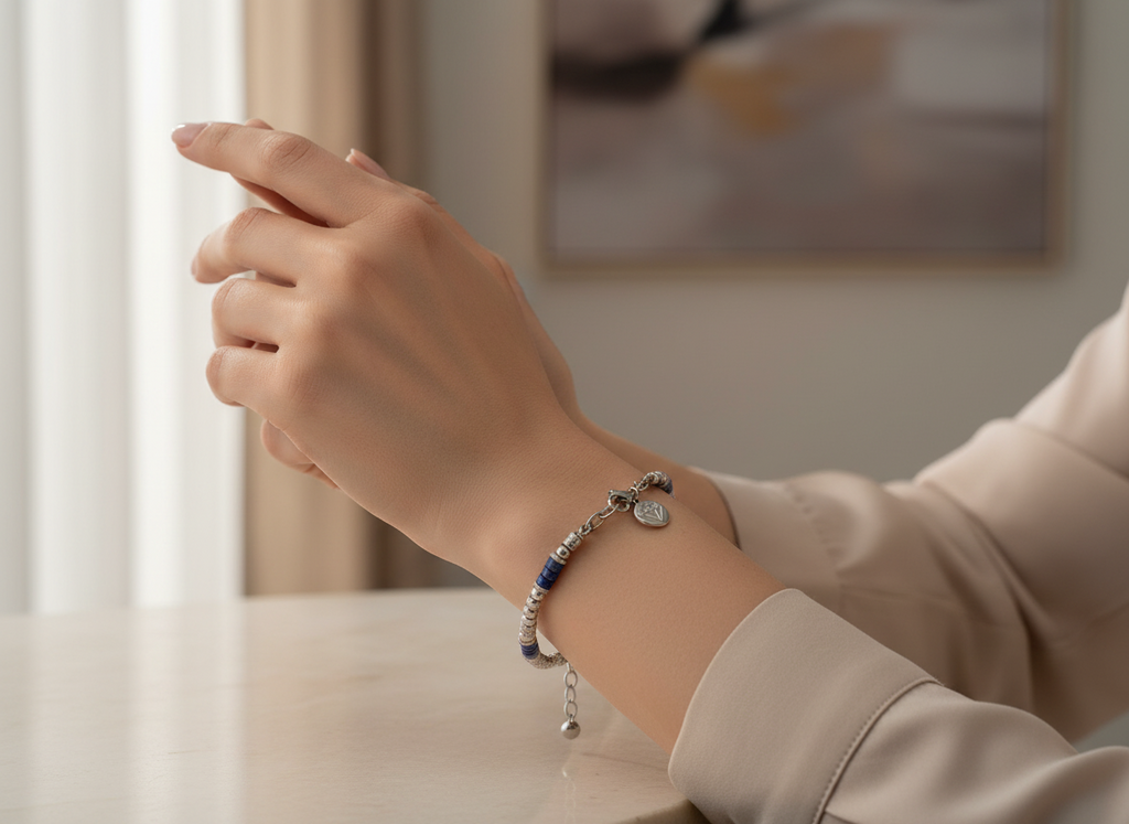 Bracelet-blue/silver with lapis